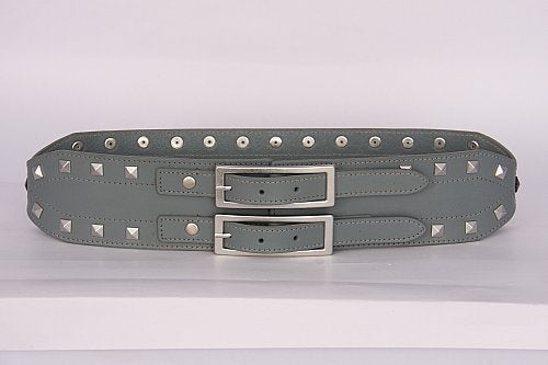 Studded waist outlet belt